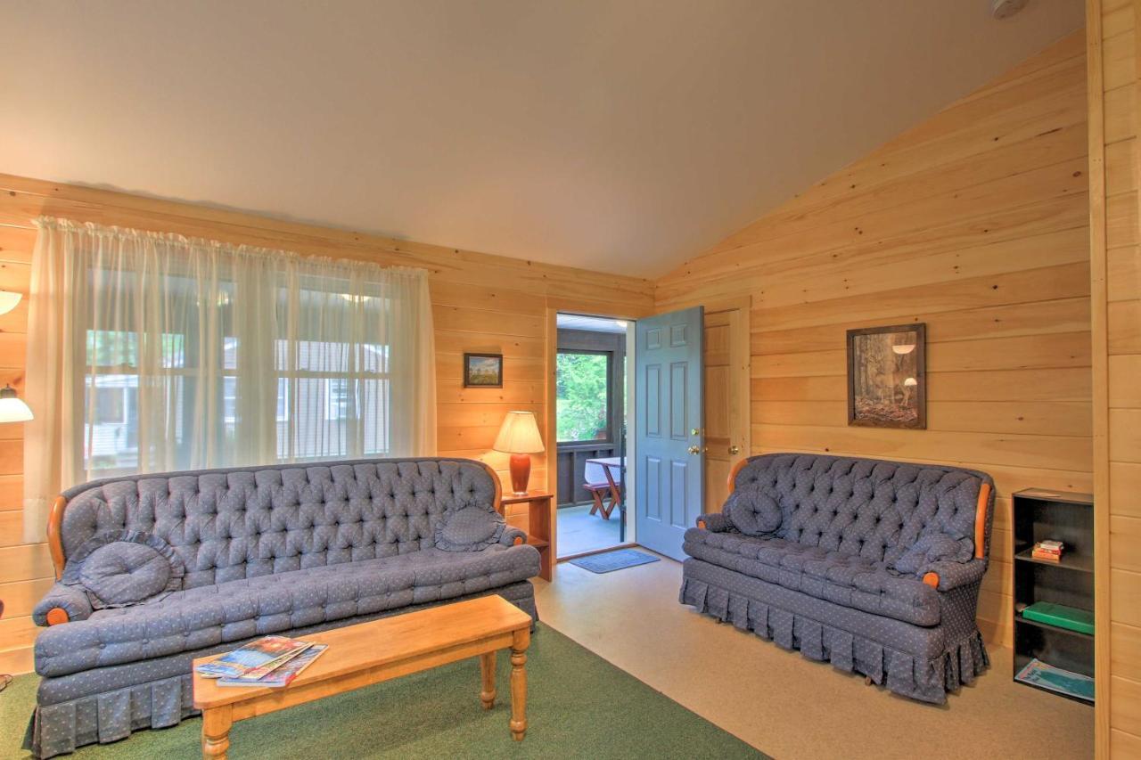 Family Cabin With Beach Access On Panther Pond Raymond 外观 照片